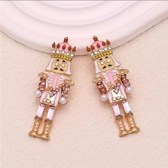 NWT Pink Toy Soldier Holiday Earrings - Picture 2 of 6